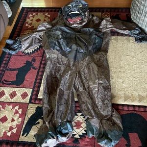 Used kids King Kong inflatable costume